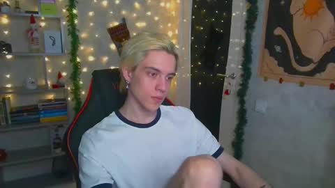 Nick Gasai online show from December 5, 3:09 am