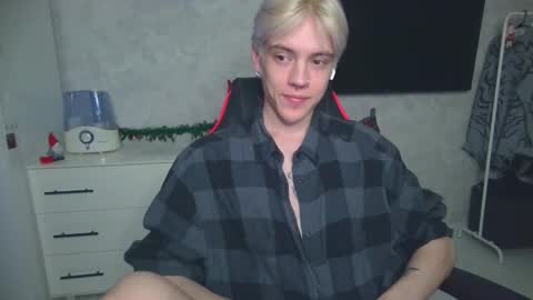 Nick Gasai online show from December 28, 2:43 am