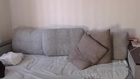 Snapshot of st_rudy chatting on October 11, 2:00 pm Joe Peach online show from October 11, 2:00 pm