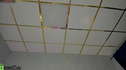 stacey__lace online show from October 17, 5:06 pm