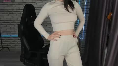 stacey__lace online show from October 15, 4:30 pm