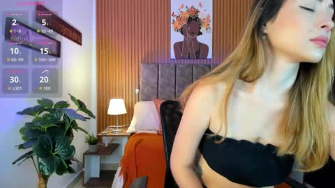 Stacy Woods online show from March 14, 4:22 pm