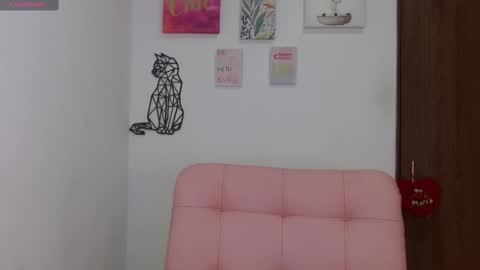 stacy online show from February 19, 9:28 am