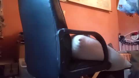 Snapshot of stalloneumbro chatting on October 10, 4:02 pm CIPPALIPPA online show from October 10, 4:02 pm