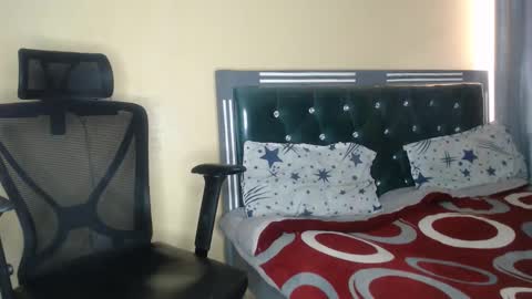 calvin online show from March 10, 11:03 am