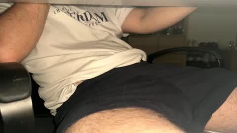 stang_ online show from October 10, 7:52 pm