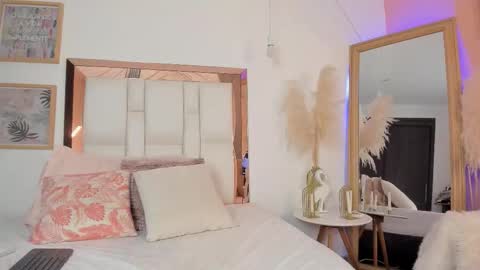 Starx online show from February 20, 8:33 pm