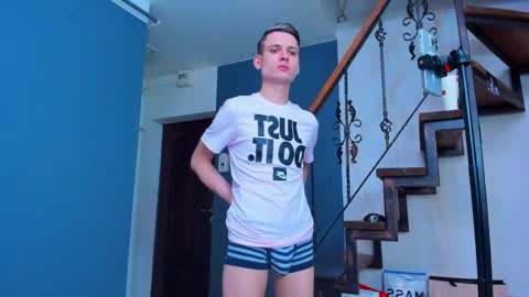 STAS online show from February 1, 2:05 am