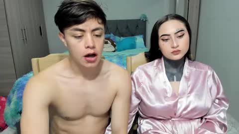 Snapshot of steban_and_kim chatting on February 17, 9:43 pm  steban and kim online show from February 17, 9:43 pm