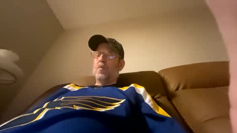 steel259373 online show from February 21, 4:04 am