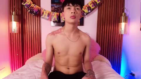 Steev online show from October 25, 9:15 pm