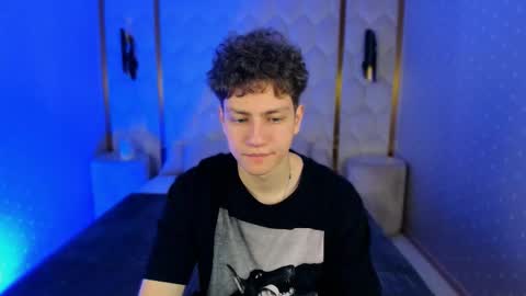 Esrefan online show from February 16, 7:34 pm