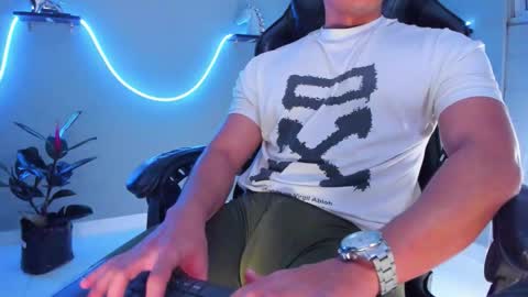 Stefann Salvatore online show from February 10, 12:24 am