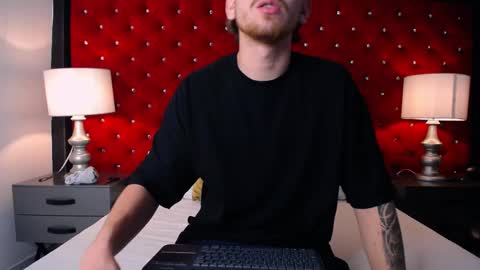 S T E F A N O  online show from June 3, 5:21 am