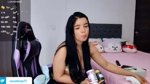 Stefany online show from April 18, 2:13 am