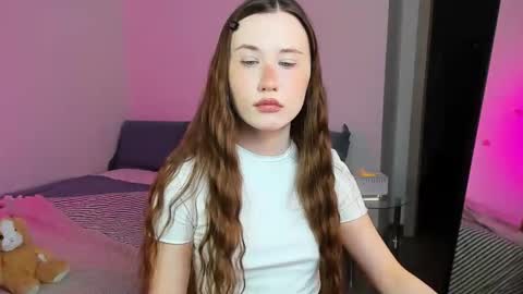 stella_sunny online show from October 21, 6:00 pm