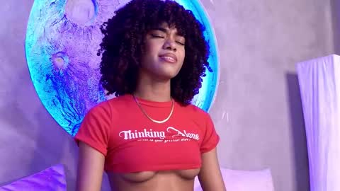 S T E L L A online show from October 12, 12:25 am