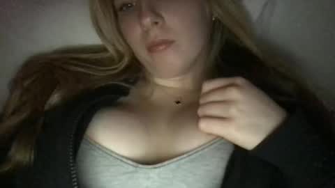 Snapshot of stelladams chatting on December 12, 6:14 am stelladams online show from December 12, 6:14 am