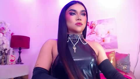 CALL ME STELLA online show from March 30, 5:29 am