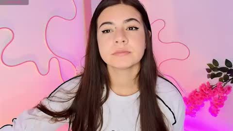 Emma online show from March 5, 12:30 am