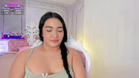 Snapshot of stephania_diamond chatting on February 12, 5:26 am         online show from February 12, 5:26 am