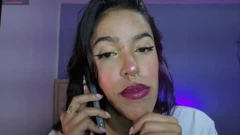 Stephania online show from May 6, 4:02 pm