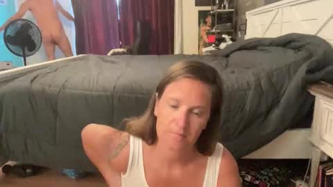 Stephanie  Jason  Class online show from May 1, 12:21 pm