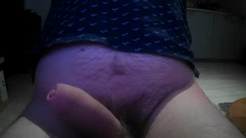 Snapshot of steve9925 chatting on March 5, 8:42 pm steve9925 online show from March 5, 8:42 pm