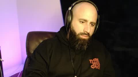 stevecam16 online show from May 17, 1:15 am