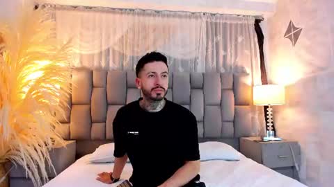 stevenandlaura_ online show from July 23, 6:00 am