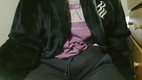 Snapshot of stevo69697 chatting on February 27, 5:51 am Chillguy online show from February 27, 5:51 am