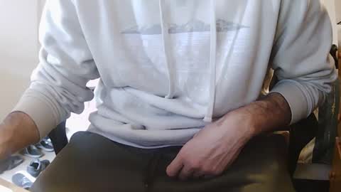 Snapshot of stevo69697 chatting on February 17, 8:06 pm Chillguy online show from February 17, 8:06 pm