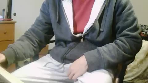 Snapshot of stevo69697 chatting on December 13, 4:38 pm Chillguy online show from December 13, 4:38 pm