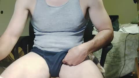 Snapshot of stevo69697 chatting on September 17, 5:11 am Chillguy online show from September 17, 5:11 am