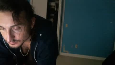 stickey online show from October 26, 5:52 am