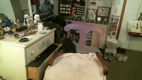 stickey online show from February 28, 7:34 am