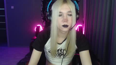 Steve online show from January 15, 7:22 pm