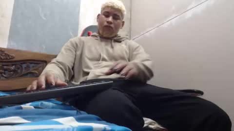 stitch love233 online show from January 13, 6:54 am