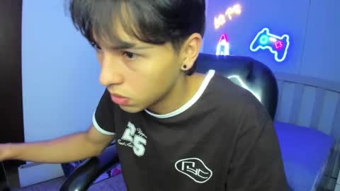 Stiwen online show from September 25, 4:47 pm