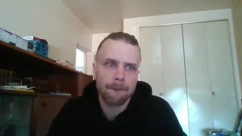 stockingsnfeet online show from April 30, 10:53 am