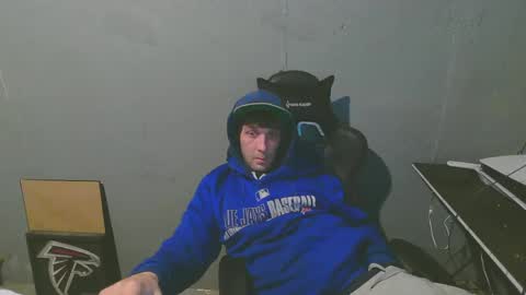 Snapshot of stonedpanda77 chatting on December 13, 3:05 am stonedpanda77 online show from December 13, 3:05 am