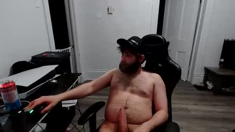 stonedpanda77 online show from February 18, 4:34 am