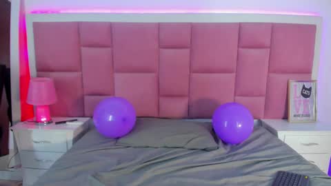 Snapshot of stormihills chatting on March 11, 5:02 pm Sweety Stormi  online show from March 11, 5:02 pm