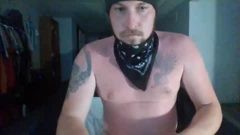 stout0818 online show from June 10, 2:22 am