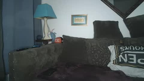 straitpipermann22 online show from September 10, 5:47 pm