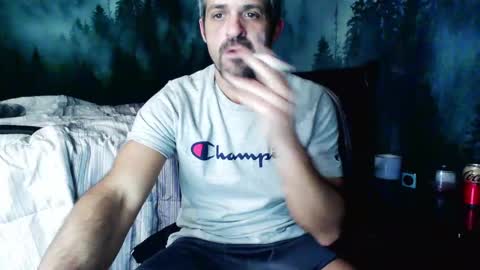 Snapshot of strangeratnight87 chatting on January 6, 6:58 am strangeratnight87 online show from January 6, 6:58 am