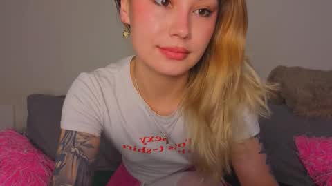 Tati and Lola online show from March 12, 5:55 am