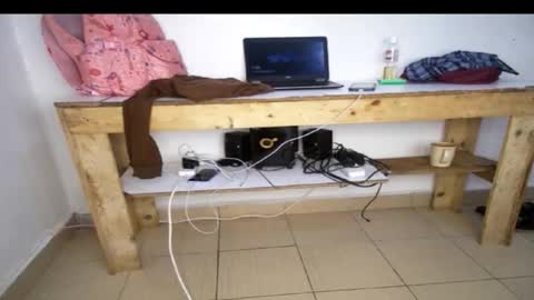 streetlioness online show from February 22, 11:46 am