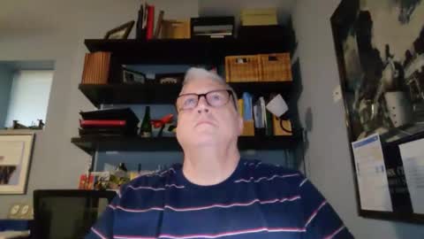 Snapshot of strkgforyou chatting on October 13, 3:14 pm Stroking For You online show from October 13, 3:14 pm