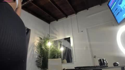 Alexa   online show from February 21, 11:02 am